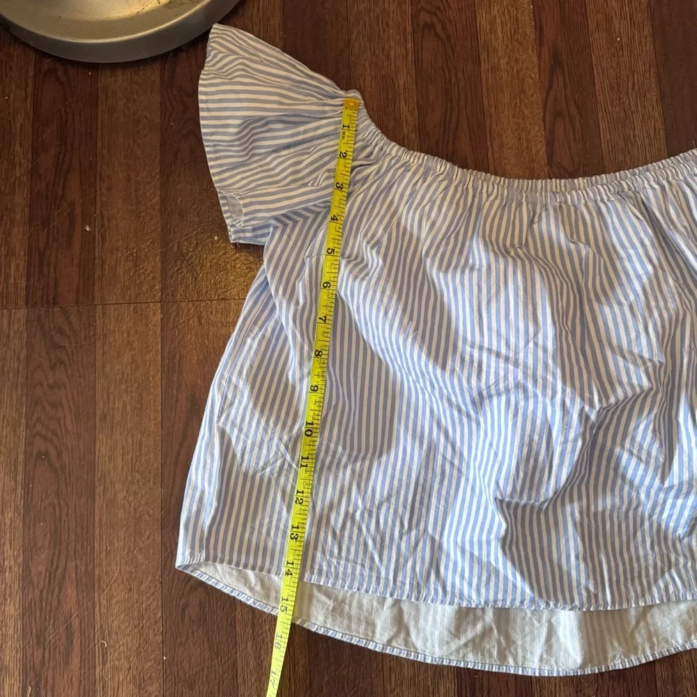 Zara Basics Collection Cropped Top Blue & White Striped Size Sm Nautical Beachy
